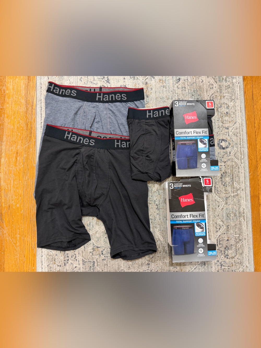 Men’s size small Hanes boxer briefs
